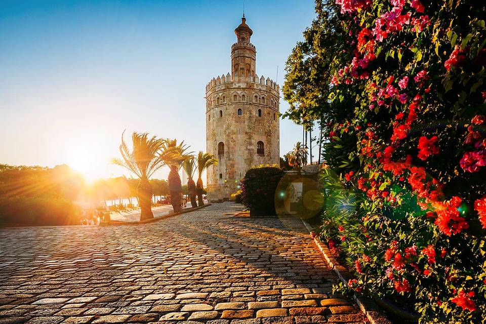 Torre del Oro en Sevilla, Andalucía