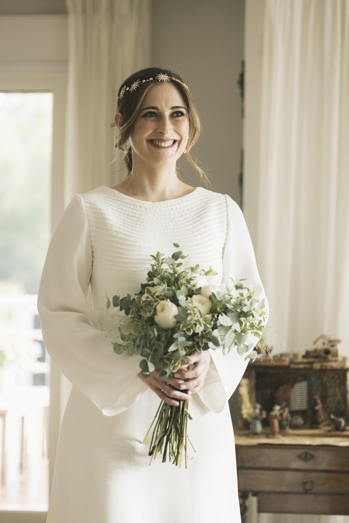 Vestidos de novia para gorditas: vestido minimalista liso