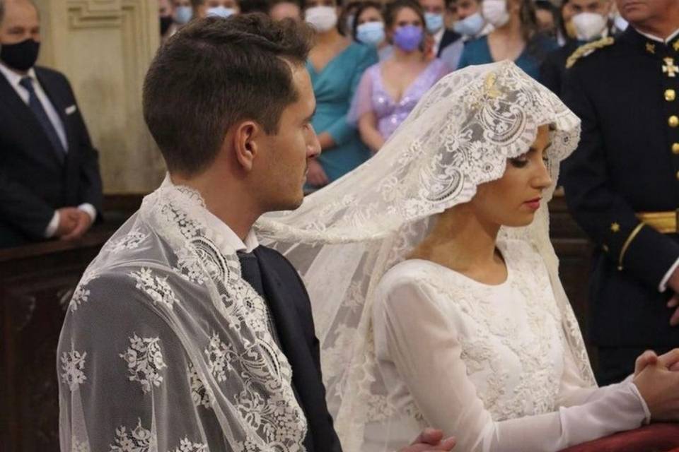 Velación nupcial: todo sobre el rito católico más especial
