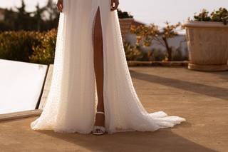 Vestido boda civil sencillo de dos piezas de top y falda con corte lateral