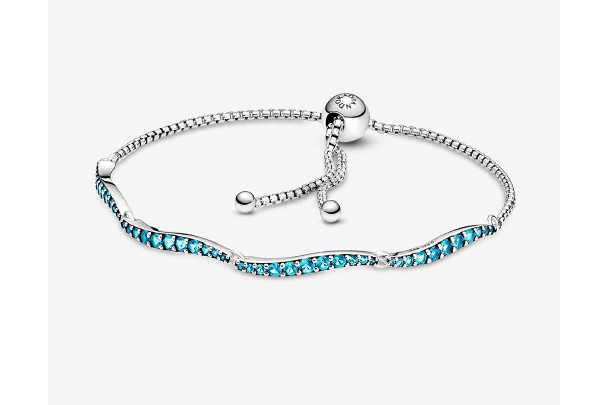 Pulsera azul con forma de ondas