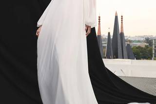 vestidos de novia para mujeres maduras: con sobrevestido con transparencias