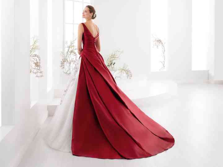 Los 99 Vestidos De Novia Mas Originales De 2018