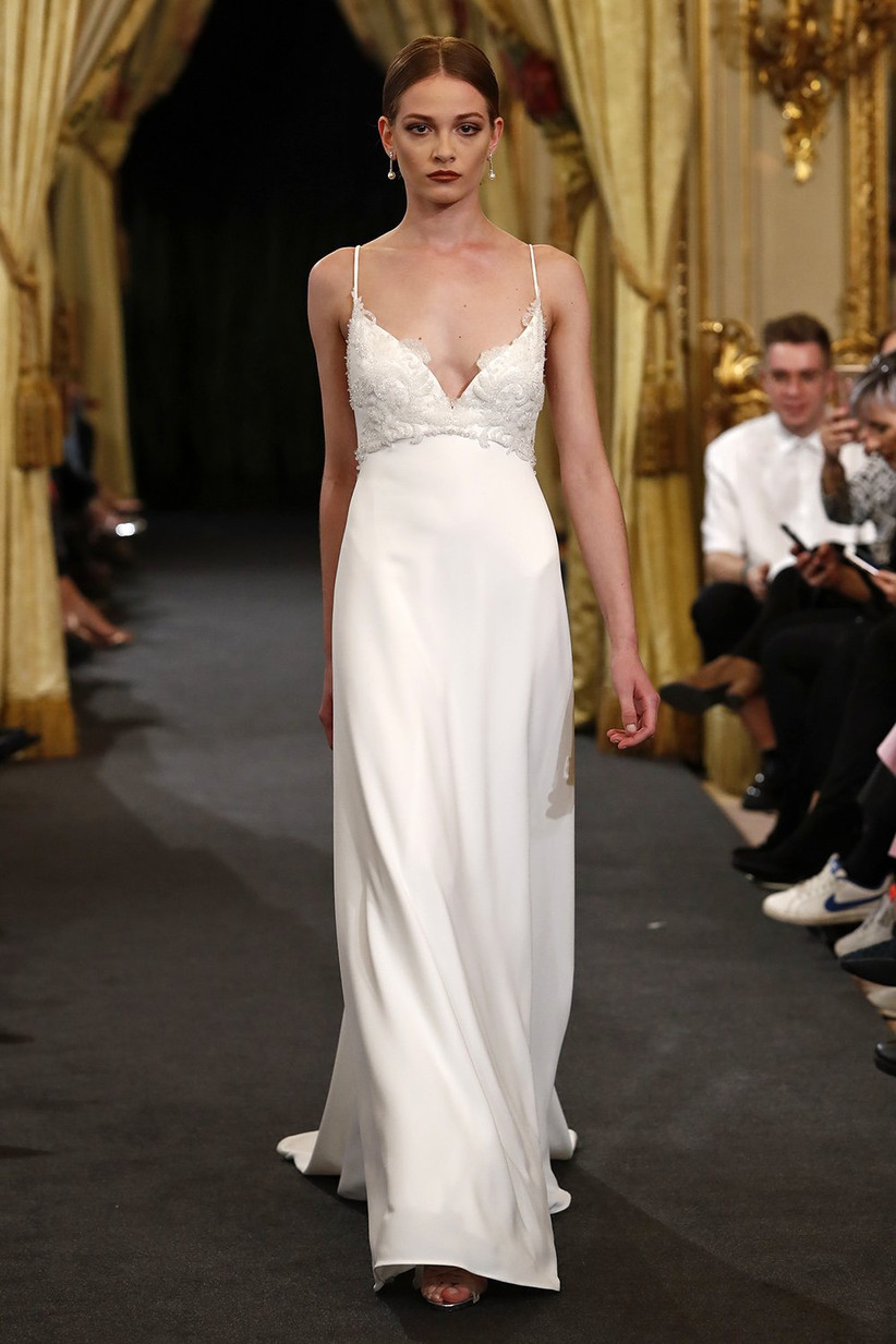 Vestidos De Novia Para Mujeres Bajas 10 Trucos De Estilo
