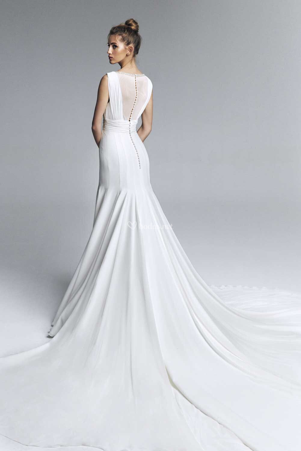 chloe pronovias