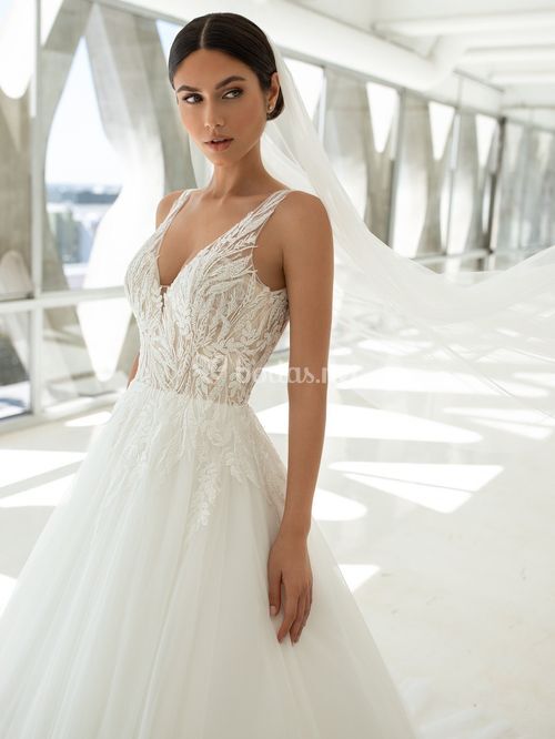 POWELL, Pronovias