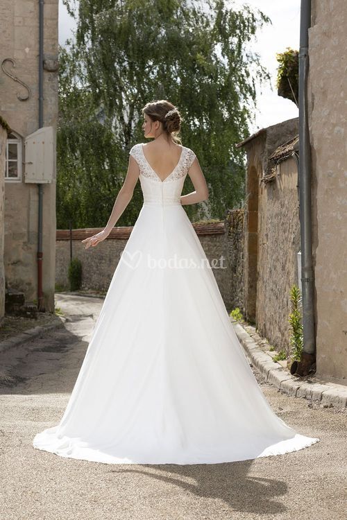 BM-22-26, Boheme from Mikonos By The Sposa Group Italia