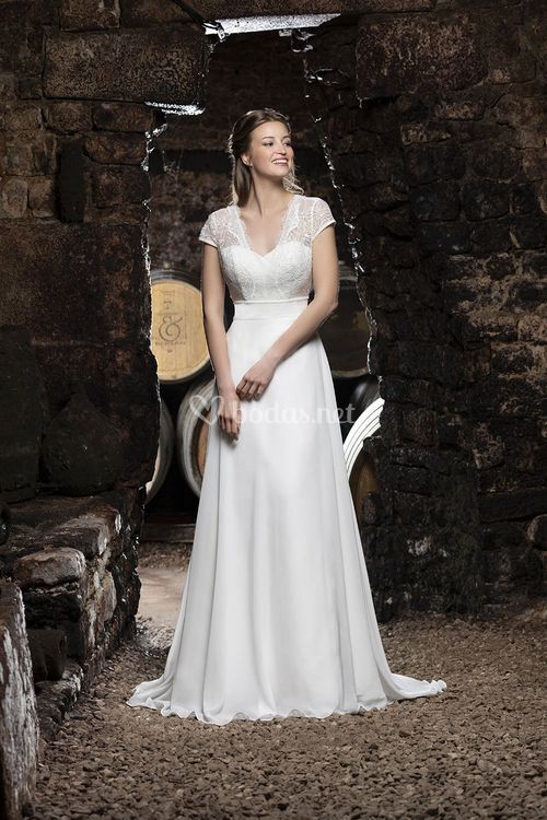 BM-22-10, Boheme from Mikonos By The Sposa Group Italia