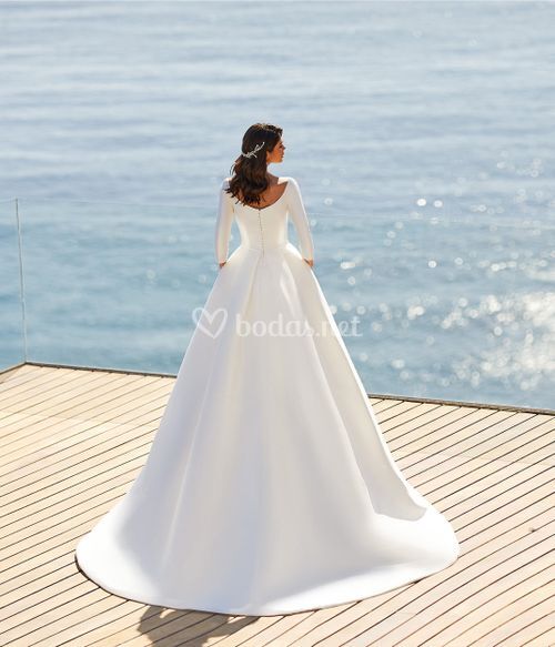 HOPE, Pronovias