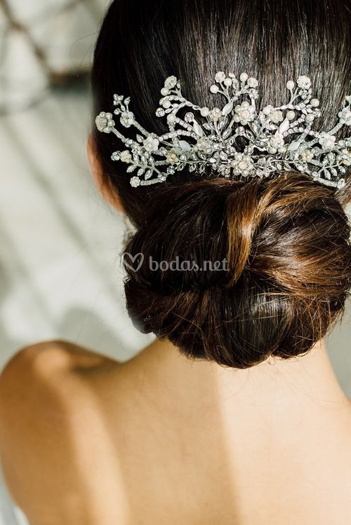 BLUSHING, Maria Elena Headpieces