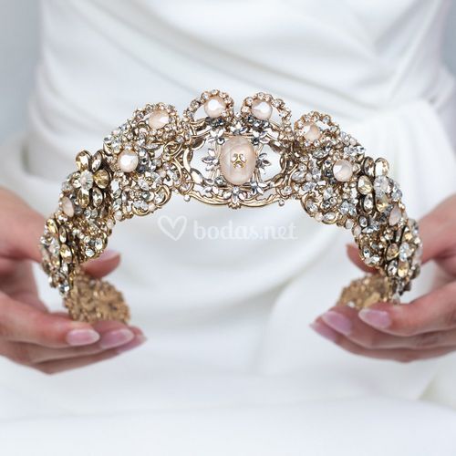 REGAL, Maria Elena Headpieces