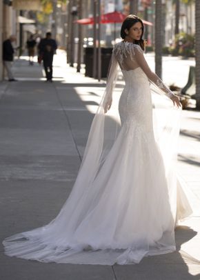 CAPA LA 2175, Pronovias