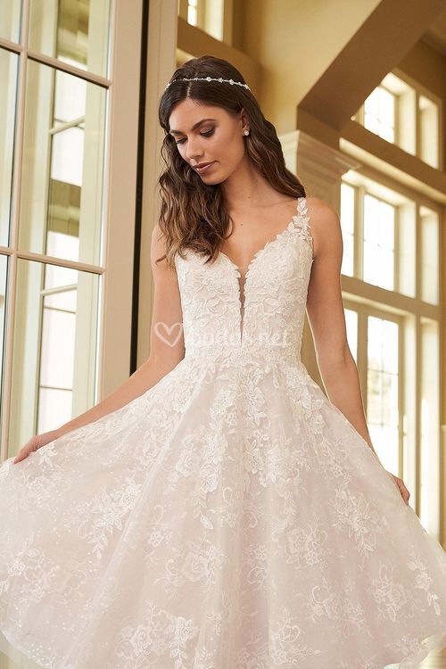 44302, Sincerity Bridal