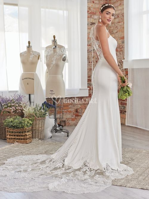 Elijah, Maggie Sottero