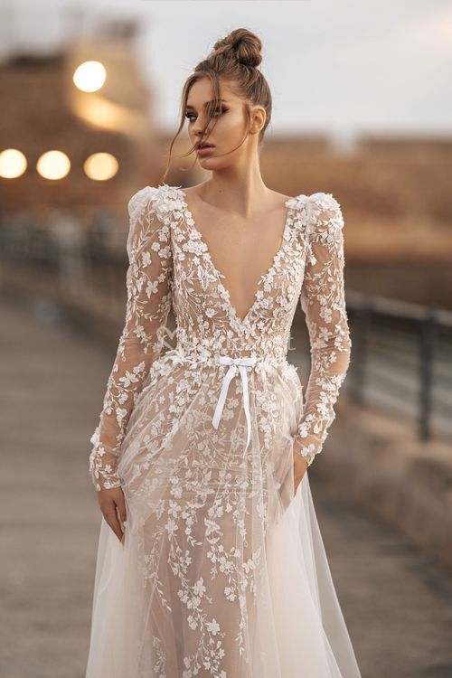 Jilian, Berta Bridal