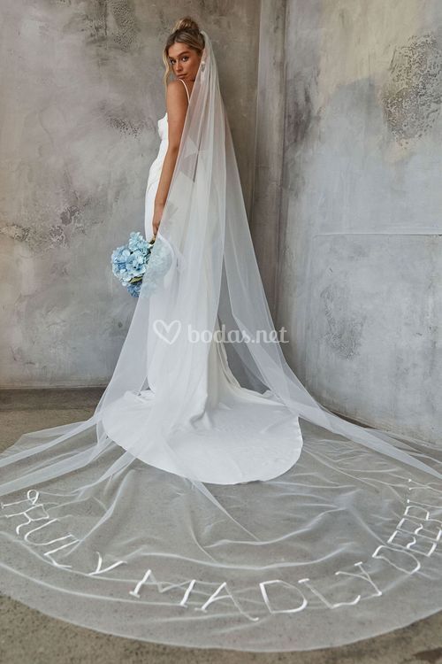 TRULY MADLY DEEPLY LONG VEIL, Grace Loves Lace