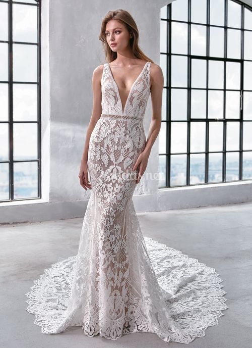 Faythe, Badgley Mischka