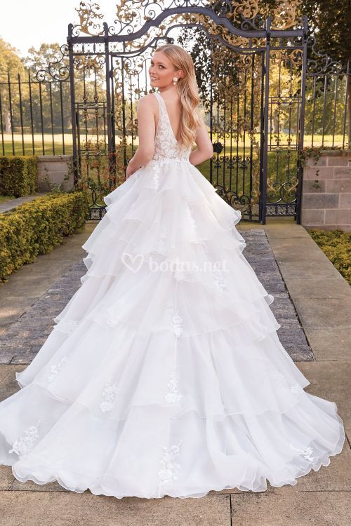 44349, Sincerity Bridal