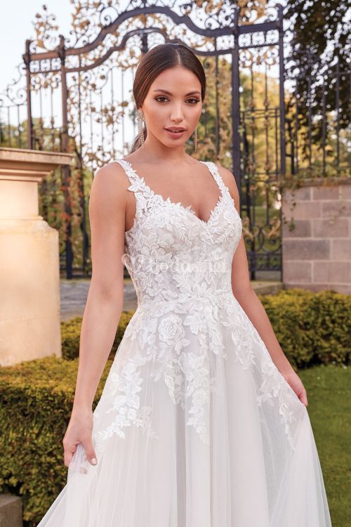 44348, Sincerity Bridal