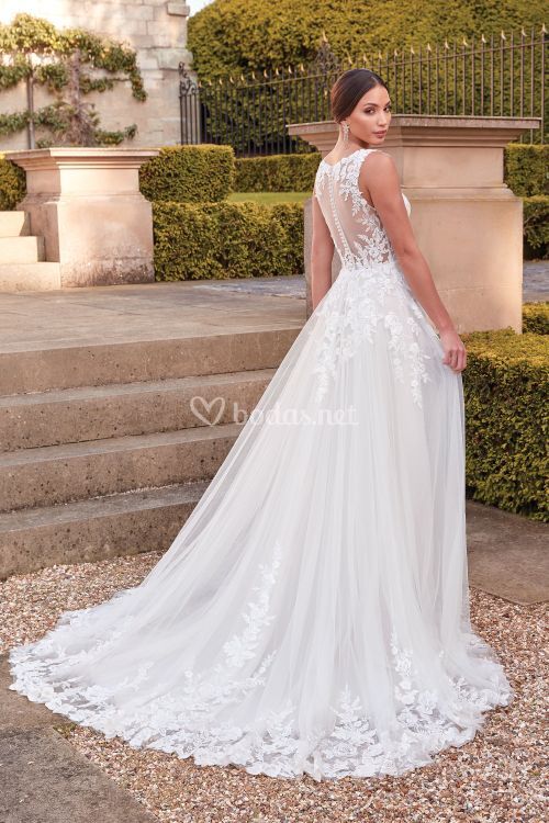 44348, Sincerity Bridal