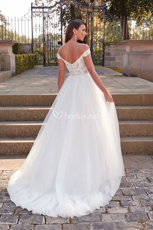 44341, Sincerity Bridal