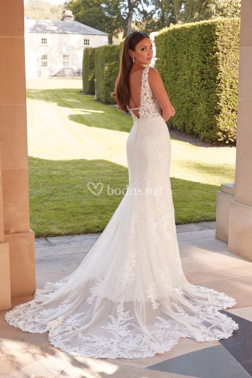 44337, Sincerity Bridal