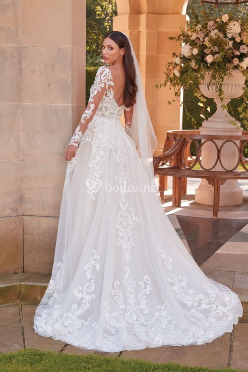 44335, Sincerity Bridal