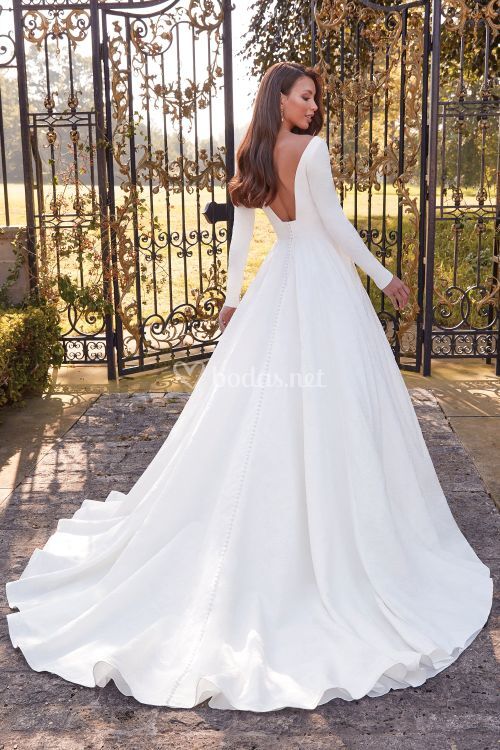 44326, Sincerity Bridal