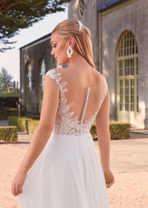 44321, Sincerity Bridal