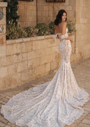 22-107, Berta Bridal