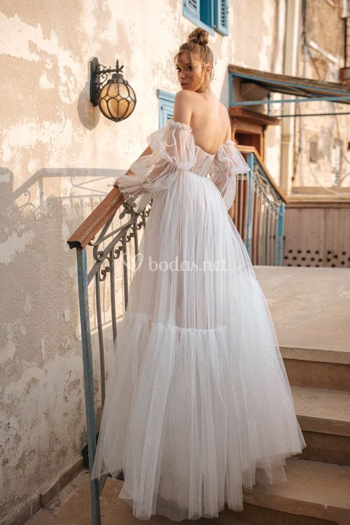 Jordan, Muse by Berta