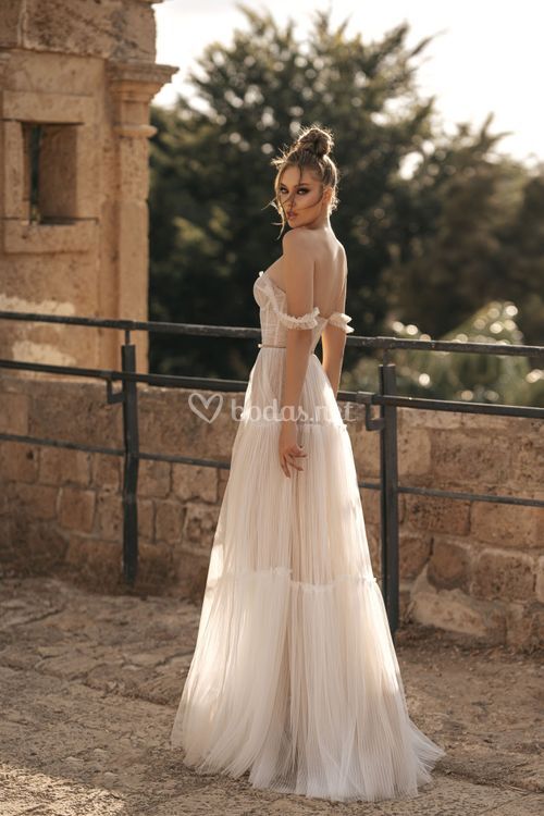 Juliana, Muse by Berta