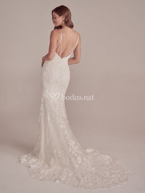 Phoebe, Maggie Sottero