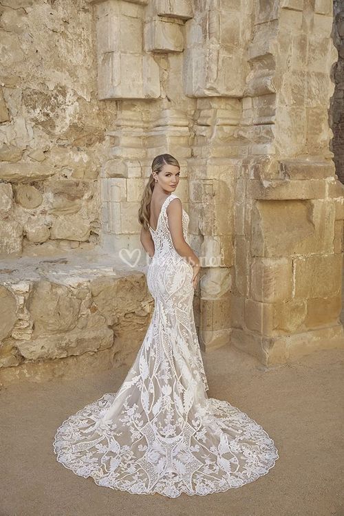 ANGIE, Casablanca Bridal