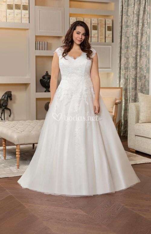 238-05, Curvy By The Sposa Group Italia