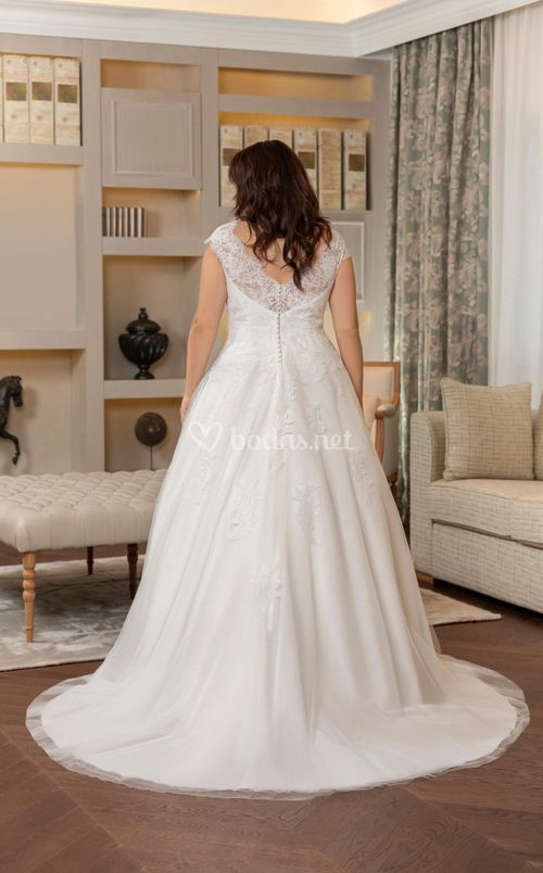 238-05, Curvy By The Sposa Group Italia