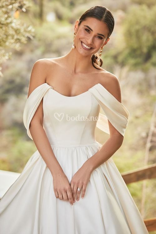 MJ863, Allure Bridals