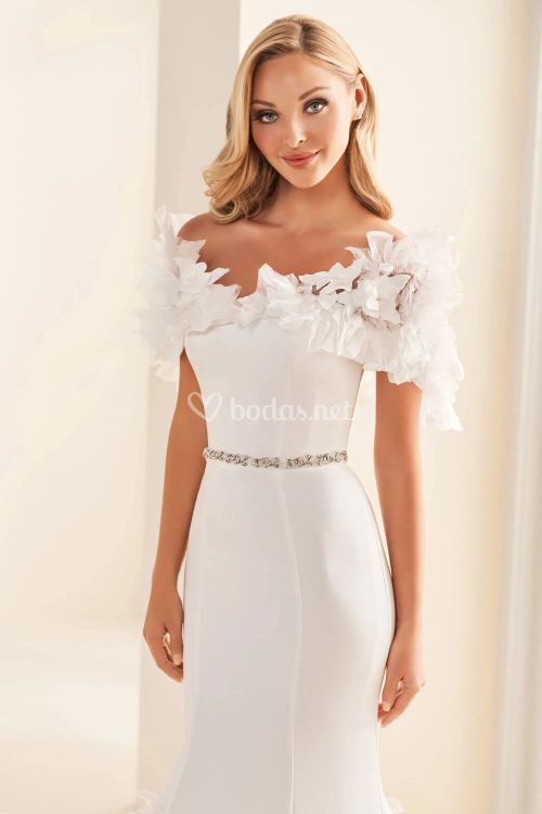 E2537, Mon Cheri Bridals