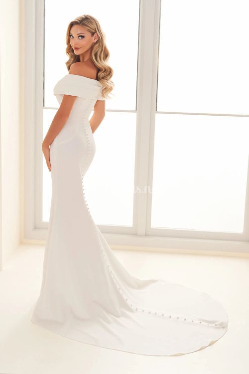 E2529, Mon Cheri Bridals