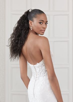 44365, Sincerity Bridal