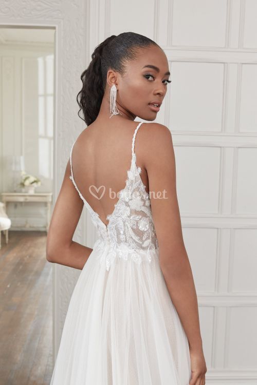 44364, Sincerity Bridal