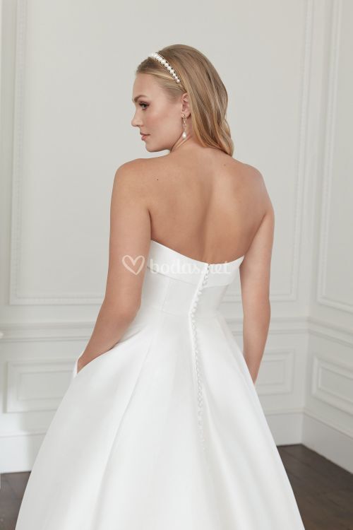 44354, Sincerity Bridal