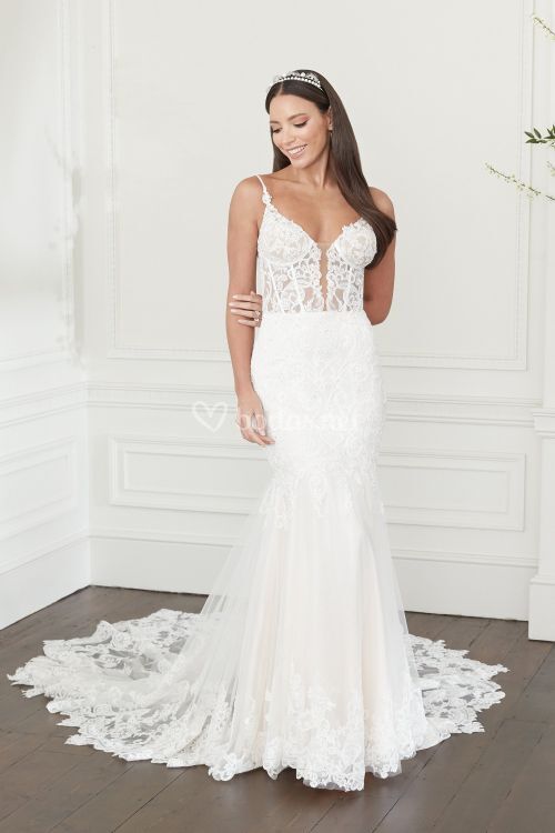 44352, Sincerity Bridal