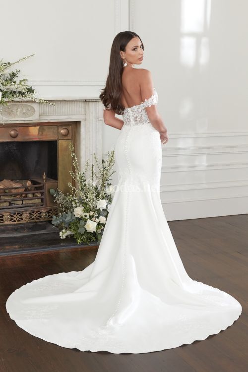 44376, Sincerity Bridal