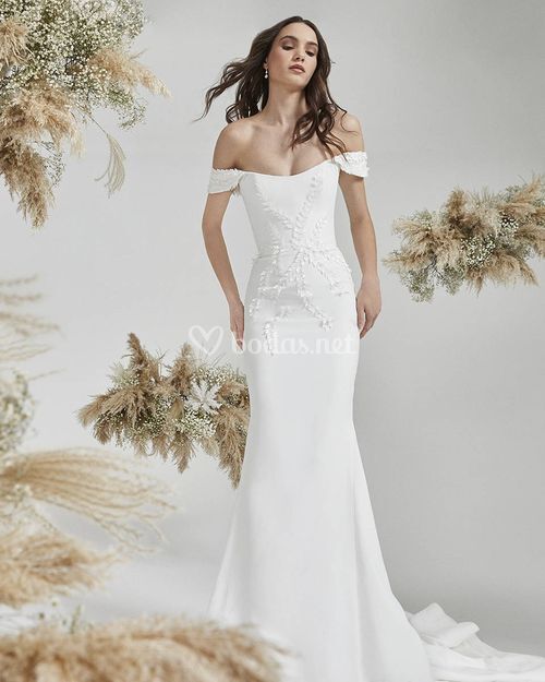 AMMALISE, Badgley Mischka