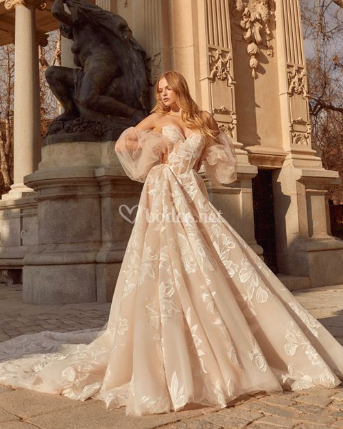 EVELYN, Galia Lahav