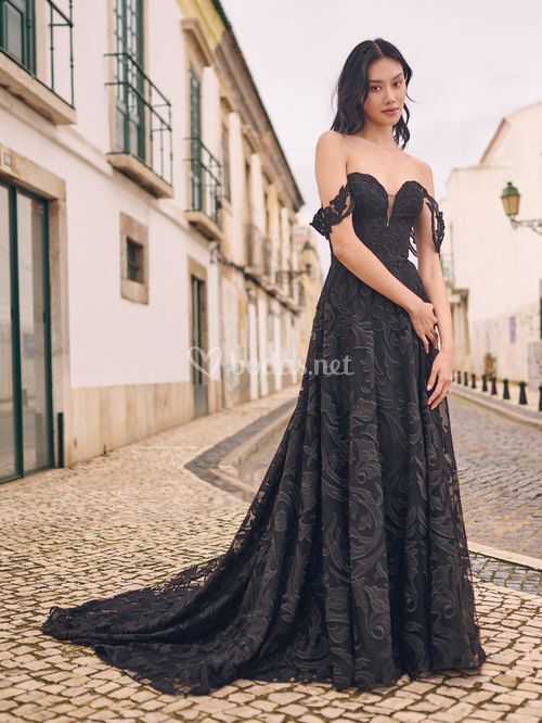 Penny, Maggie Sottero
