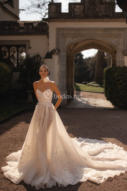 24-03, Berta Bridal