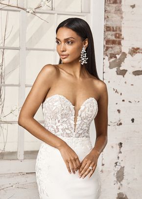 44381, Sincerity Bridal