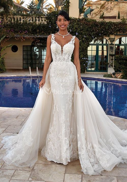 Style 1220, Demetrios